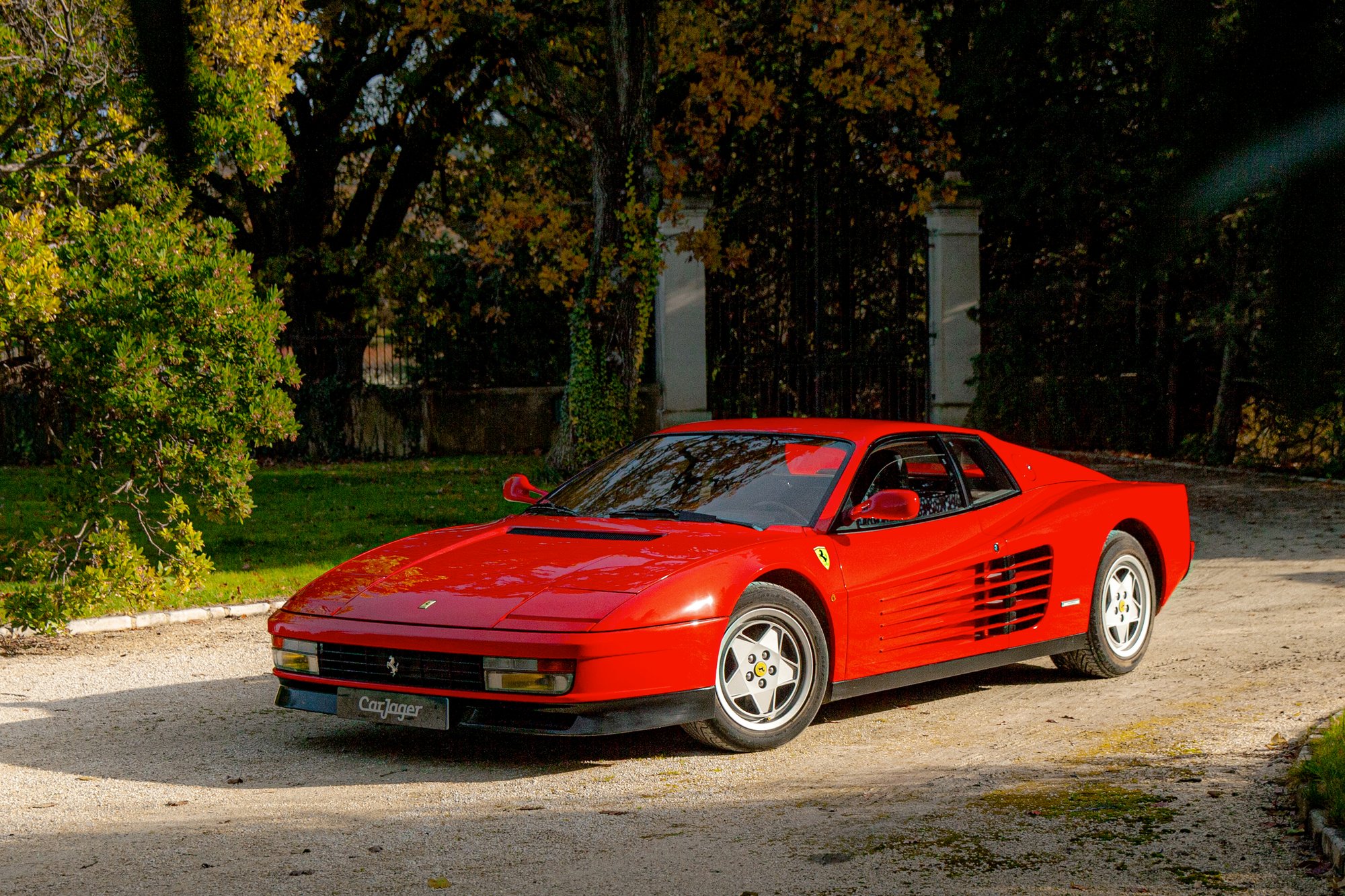ferrari-testarossa